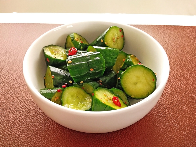 きゅうりの漬物のカット、スライスも出来ます！